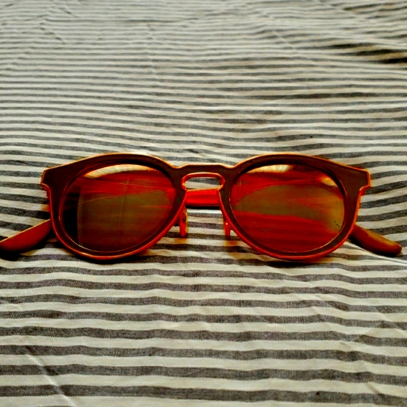 Sunglasses - Picture 1 of 2